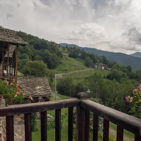 Chalet Des Biquets